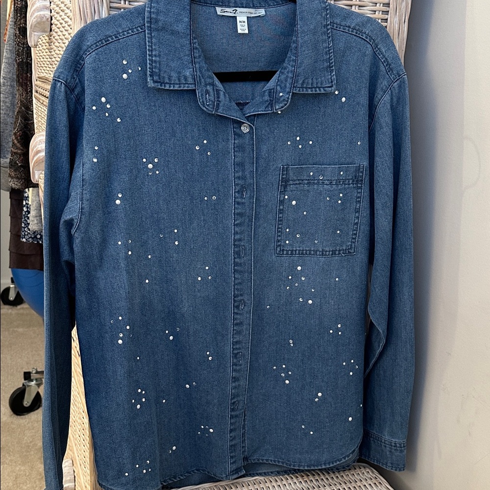 Seven7 Denim shirt jacket with Embellishments